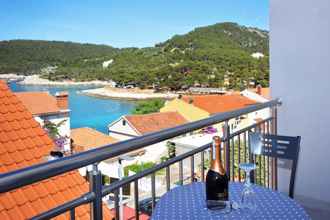 Apartment 'Mimo' In Milna - Hvar Kültér fotó
