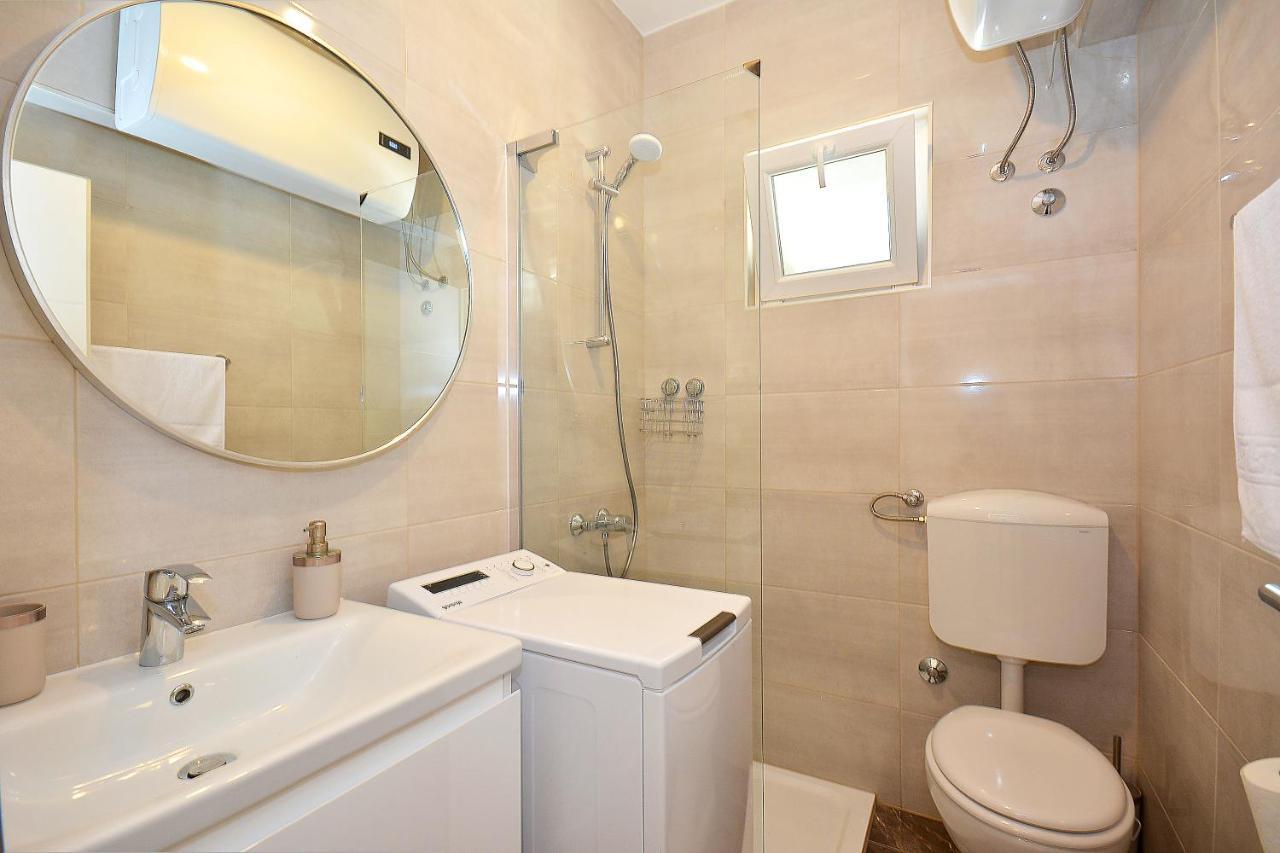 Apartment 'Mimo' In Milna - Hvar Kültér fotó